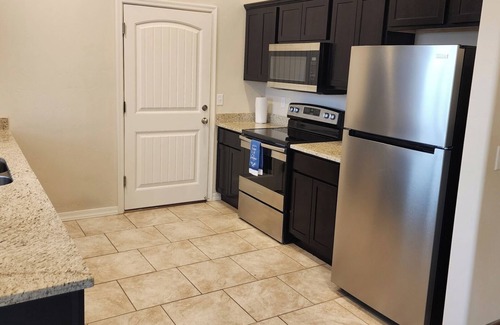 Kingman House | 3-bedroom house in marvelous Kingman with AC