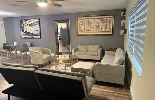Pine Hills House | 3-bedroom house Near Theme Parks, Unversal Studios,Disney
