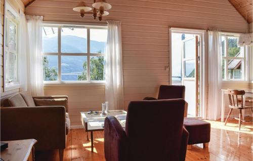 Vallavik House | 3 Bedroom Lovely Home In Vallavik