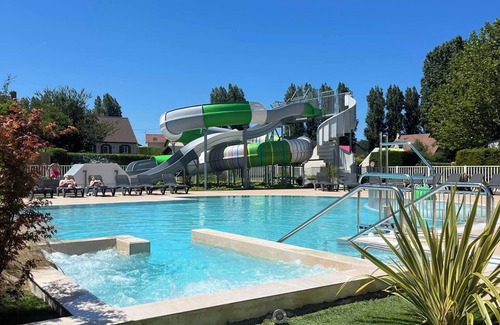 Ouistreham House | 3 bedroom mobile home in NORMANDY. Plage at 2.5 km.