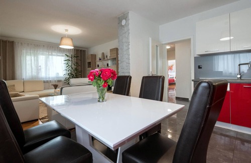 Imotski House | 3 bedroom nice home in Vinjani Gornji