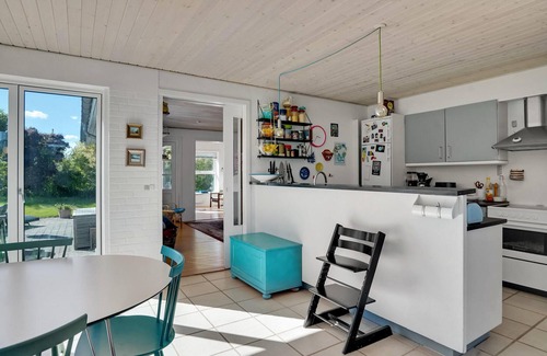 Beder Malling House | 3 bedroom stunning home in Malling