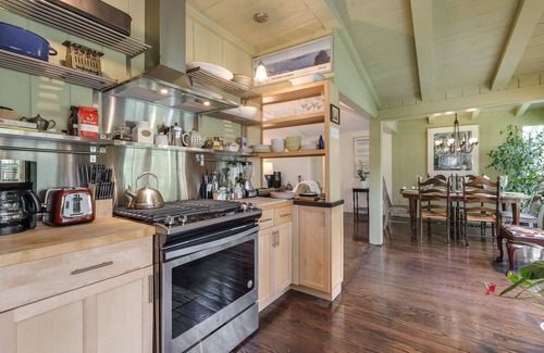 Mill Valley House | 3-bedroom vacation home just 11 minutes to San Francisco Bay