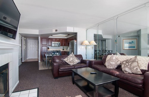 Imperial Beach Apartment | 3 Bedroom With Incredible View Of The Ocean And Pier