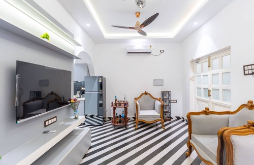 Kudal Villa | 3 BHK Private villa with pool, WiFi, AC and Kitchen & Car Parking
