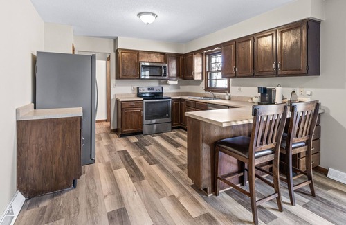 Columbia House | 3 BR, 2 bath home near Cosmo Park, Columbia Mall.