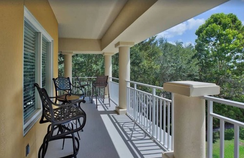 Daufuskie Island Condo | 3 BR Villa Steps from Bloody Point Beach