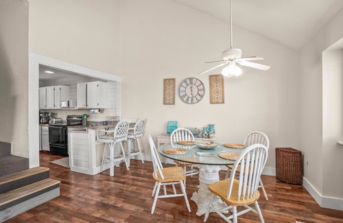 Saint Helena Island House | 3 High Dunes - Stunning Ocean and Golf Course Views! Resort Access and Golf Cart Included!