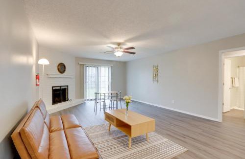 Fayetteville House | 3 Mi to Campus Fayetteville Home with Hot Tub!