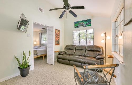 Edgewood Apartment | 3 Mi to Dtwn Fort Myers Apt with Outdoor Space