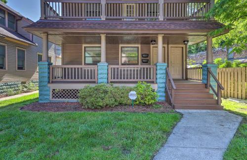 Tremont Apartment | 3 Mi to Dtwn Walkable Apt in Cleveland!