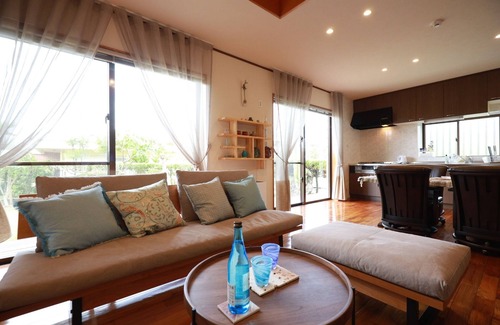 Itoman House | 3 minutes by car to the astronomical observation s - turns blue /Itoman Okinawa