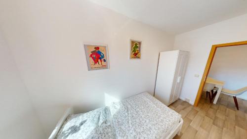 Markersdorf Apartment | 3-Raum-Ferienwohnung mit Balkon, Straßenbahnlinie 5 fußläufig erreichbar, WLAN