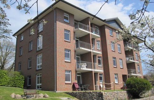 Zinnowitz Apartment | 3-room apartment, 61sqm, swimming pool u. Sauna about 8 minutes to the beach, WiFi