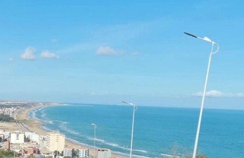 Marsa Ben M'Hidi Apartment | 3.simple, Sobre, Proche Mosquée, Proche Plage