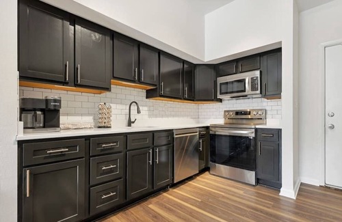 Tower Grove South House | 3 Story | Tower Grove South | Private Home