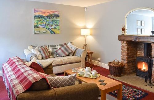 Askrigg House | 3 Winville Mews