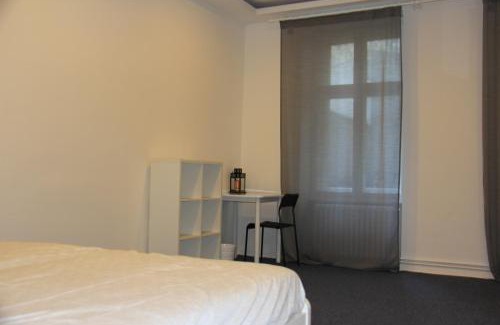 Wedding Apartment | 3 Zimmer Apartment am Leopoldplatz