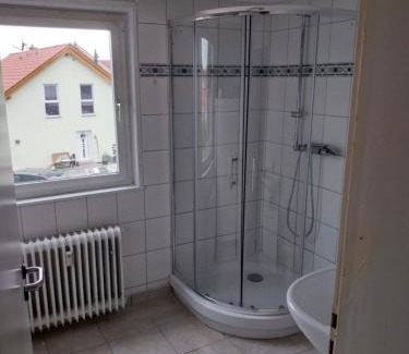 Crumstadt Apartment | 3 Zimmer Ferien & Monteurwohnung 1 Etage