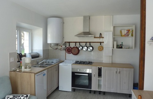 Gorges du Tarn Causses House | 300 m from the river (swimming, canoe rental). View of the Gorges du Tarn
