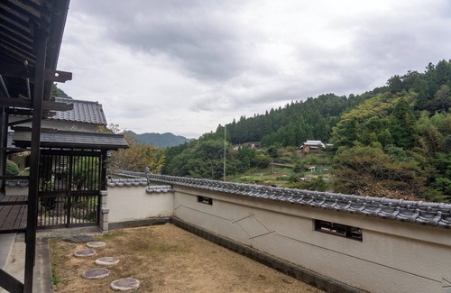 Tsurugi House | 300yearold farmhouse farm experience moms home cooking retreat farmhouse guesthouse Shirataki /Mimagun Tokushima