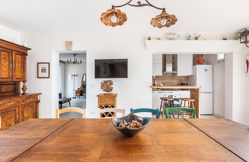 Taurisano Villa | 3034 Villetta La Cornola by Barbarhouse