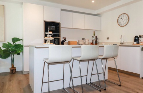 Newquay City Centre Cottage | 33 Cliff Edge