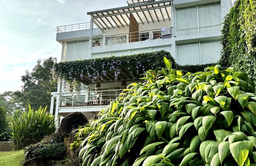 Hikkaduwa Villa | 33 Lake Terrace