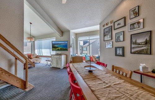 Kirkwood Apartment | 3302 Sun Meadows