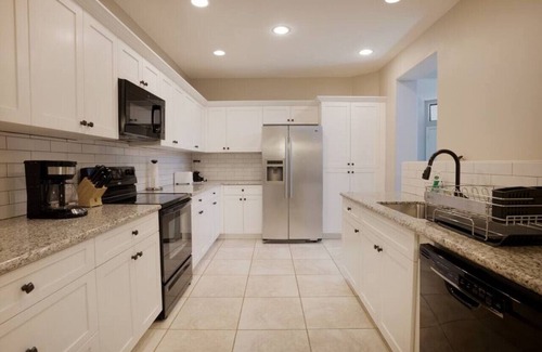 Mesa Condo | 3422 e university 20 · Fantastic 2 Bed Townhome in Central Mesa