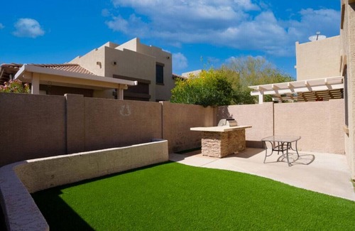 Mesa Condo | 3422 e university 20 · Fantastic 2 Bed Townhome in Central Mesa