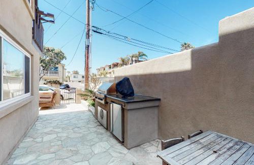 Carlsbad House | 3454 Carlsbad Blvd
