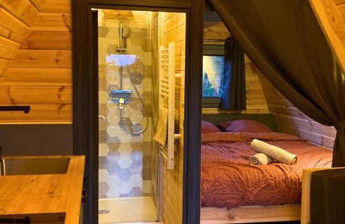 Neuveglise-sur-Truyere Resort | 35 m² Resort ∙ 2 bedrooms ∙ 6 guests