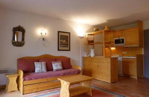 Vallandry Apartment | 350m from resort center, balcony, tv, ski locker, 42m², Peisey-Vallandry