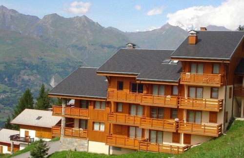 Vallandry Apartment | 350m from resort center, balcony, tv, ski locker, 42m², Peisey-Vallandry