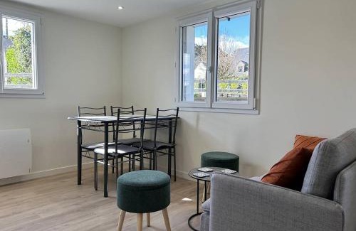 Pleherel-Plage-Vieux-Bourg Villa | 357 - Appartement T3 à 100m de l'Anse du Croc.