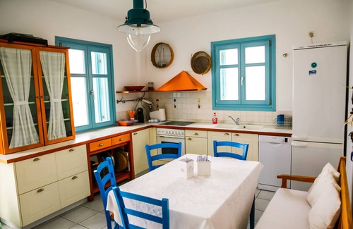 Fira Villa | 360 Blue