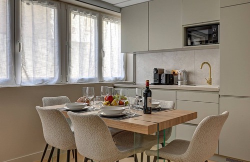 Grenelle Apartment | 364 Suite Fondary 2 - Superb apartment in Paris