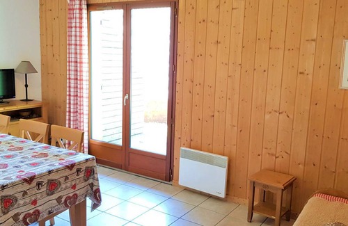 La Joue du Loup Ski Chalet | 37 m² Chalet ∙ 2 bedrooms ∙ 7 guests