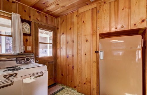 South Lake Tahoe Cabin | 3993c Cedar Lake Tahoe 2 Bedroom Cabin by RedAwning