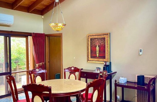 Kalorama House | 3997 m² House ∙ 3 bedrooms ∙ 7 guests