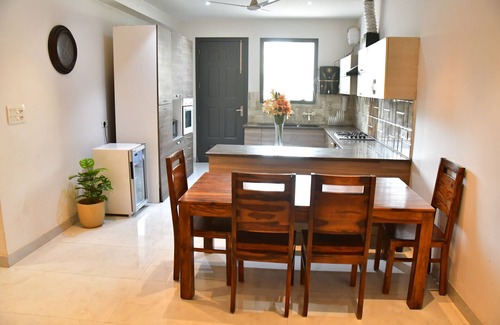 Mohali House | 3BHK Home away from Home in City Center Sector 69 Mohali