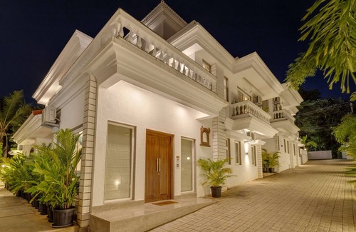 Parra Villa | 3BHK Private Pool Villa in Assagao, Near Goa's Best Restaurants
