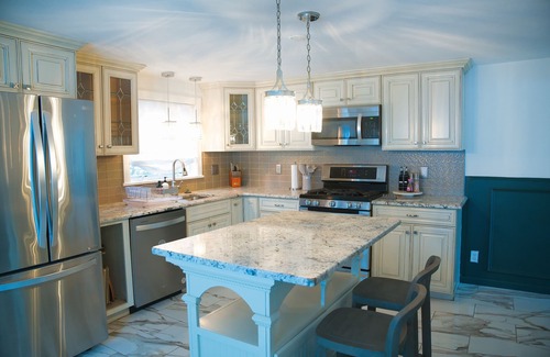 Malden House | 3BR/2BA Chic and Tranquil Magnolia House Near Boston