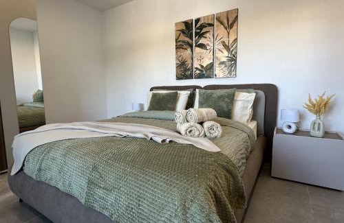 Paceville Apartment | 3BR Free Parking Paceville Beach