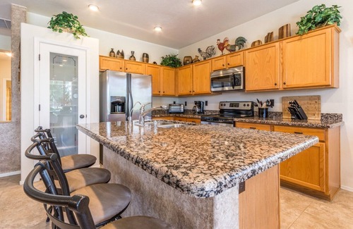 Augusta Ranch House | 3BR 'Mesa Haven' w/Heated Pool on Prime Golf Lot. 3 King beds!