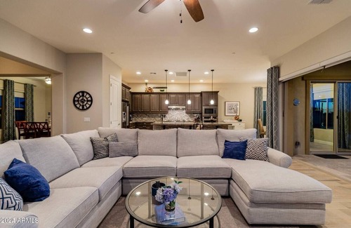 Vistancia House | 3BR Peoria Home on the Golf Course-Pool Heat Avail