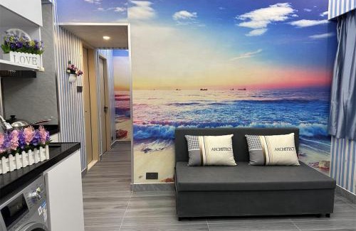 Mong Kok Apartment | 3BR Romantic apt, 2mins MTR, 8pax