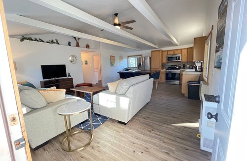 Concow House | 4 Acres with Zipline near Lake, Waterfalls, Hiking, Fishing