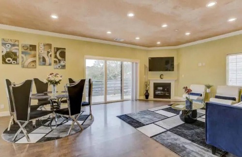 Fetters Hot Springs-Agua Caliente House | 4 BD/4 BA Modern Lux Sonoma Home w/ Game Room+BBQ